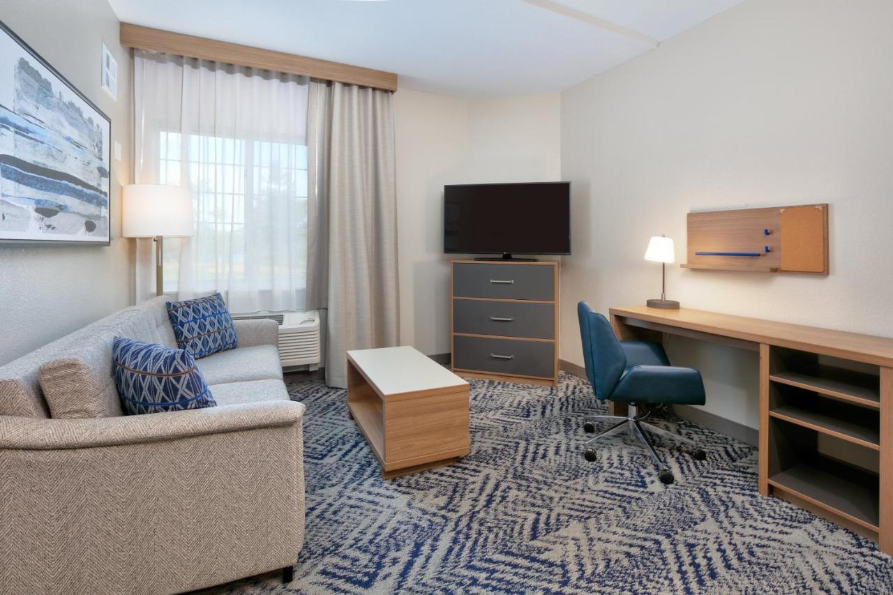 แคนเดิ้ลวูด สวีท ไอดาโฮฟอลส์ Hotel ภายนอก รูปภาพ